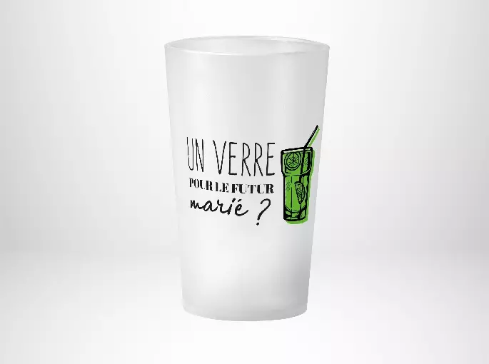 EVG Un verre pour le marié